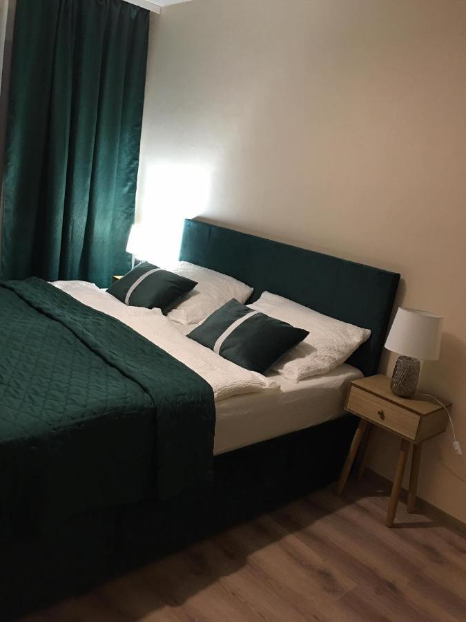 Apartman Monya Turčianske Teplice エクステリア 写真
